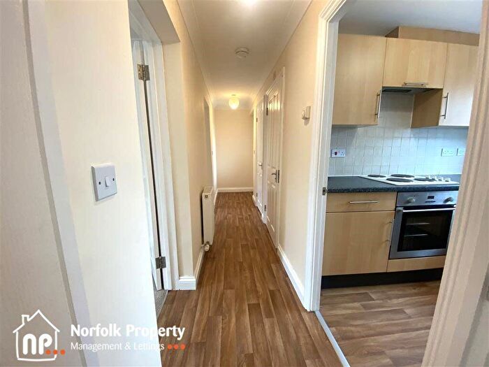 2 Bedroom Flat To Rent In Angel Road, NR3