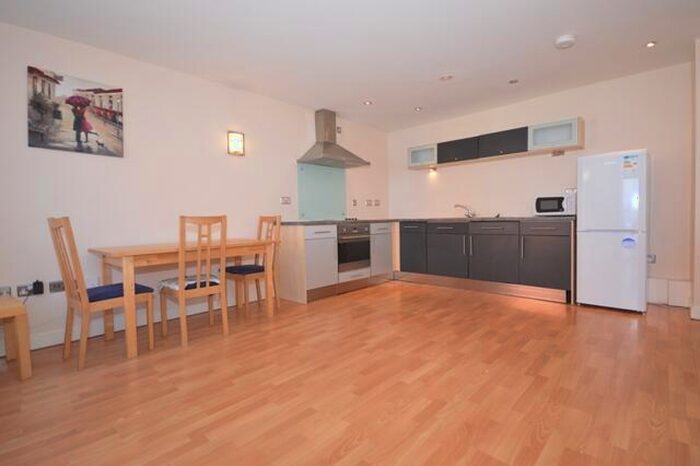 2 Bedroom Apartment To Rent In West One City, Fitzwilliam Street, S1