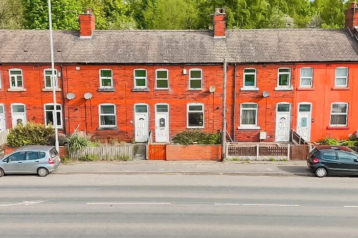 3 Bedroom Property To Rent In Doncaster Road, Crofton, Wakefield, WF4