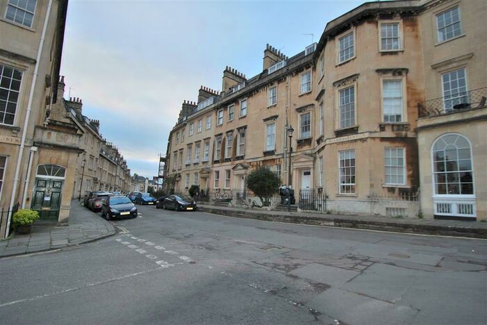 1 Bedroom Apartment To Rent In Rivers Street, Bath, BA1