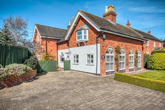 4 Bedroom Detached House For Sale In Meadowside, Sutton-On-The-Hill, Ashbourne, DE6