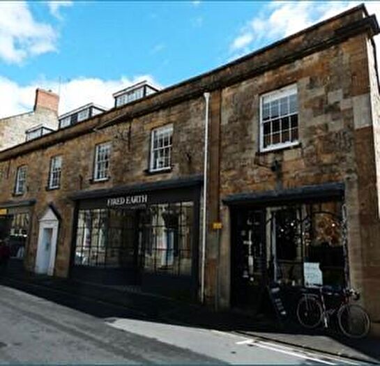 1 Bedroom Apartment To Rent In South Street, Sherborne, DT9