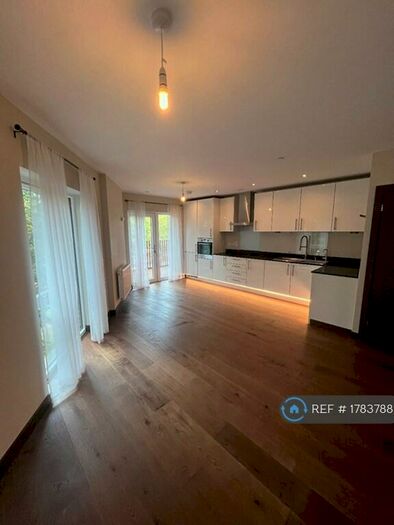 1 Bedroom Flat To Rent In Waterhouse Avenue, Maidstone, ME14