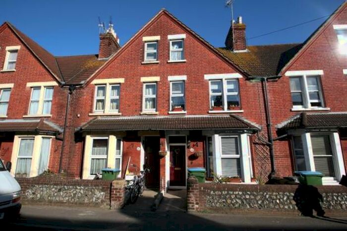 4 Bedroom Terraced House To Rent In Littlehampton, BN17