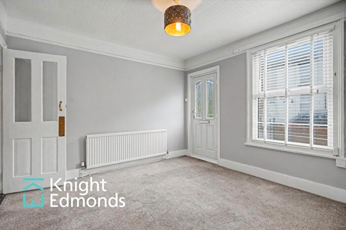 2 Bedroom End Of Terrace House To Rent In Kingsley Road, Maidstone, ME15