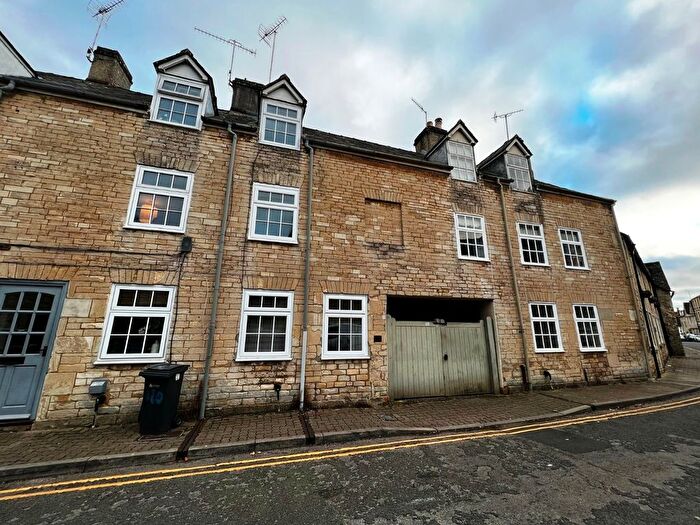 2 Bedroom Terraced House To Rent In Gloucester Street, Cirencester, Gloucestershire, GL7