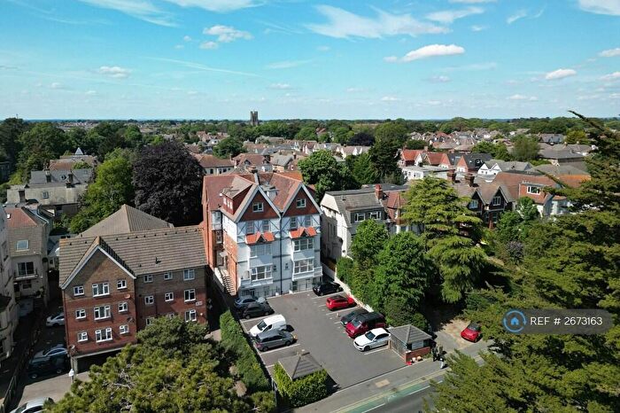 1 Bedroom Flat To Rent In Fernwood Court, Bournemouth, BH1