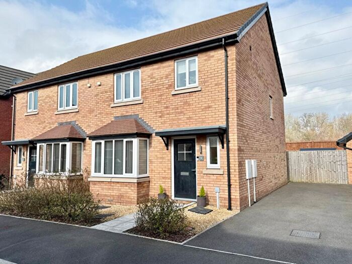 3 Bedroom Semi-Detached House For Sale In Chapel Field Way, Newport, NP19