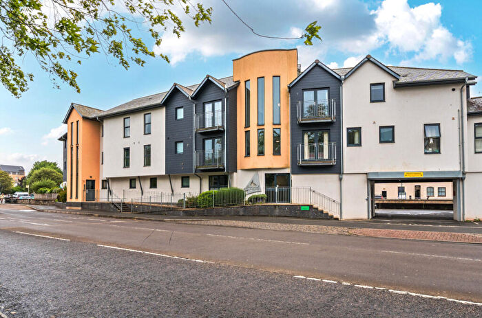 3 Bedroom Apartment For Sale In North Walk, Barnstaple, Devon, EX31