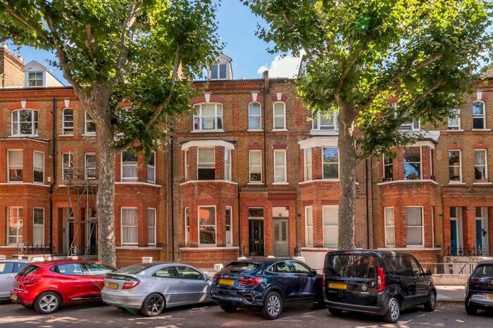 Studio To Rent In Randolph Avenue, Little Venice, London, W9