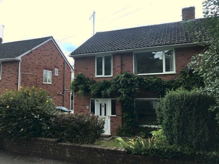 6 Bedroom Semi-Detached House To Rent In Glenthorne Road, Exeter, EX4