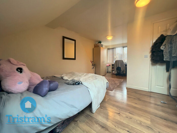 6 Bedroom Terraced House To Rent In Grove Road, Lenton, NG7