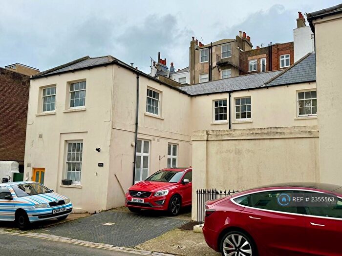 2 Bedroom Flat To Rent In Brunswick Street East, Hove, BN3
