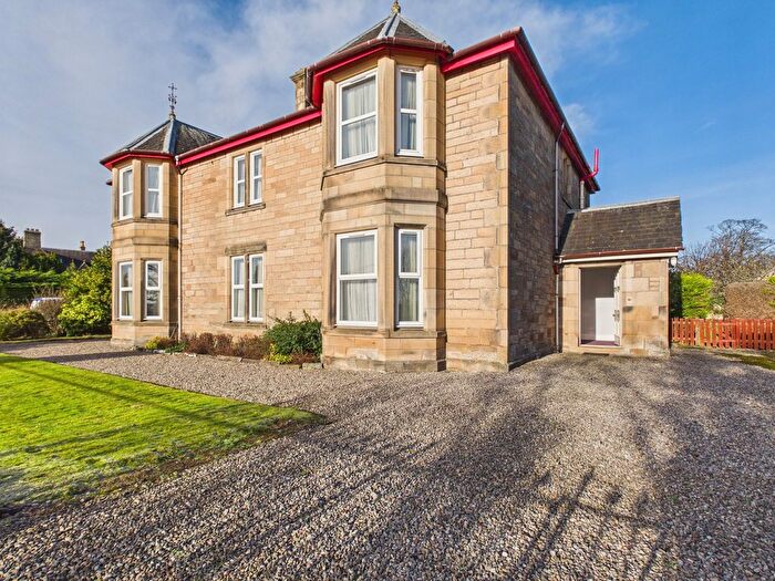 7 Bedroom Detached House For Sale In Cromlet Drive, Invergordon, IV18