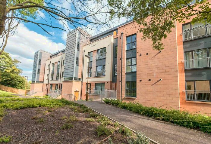 3 Bedroom Flat To Rent In Pinkhill Park, Corstorphine, Edinburgh, EH12