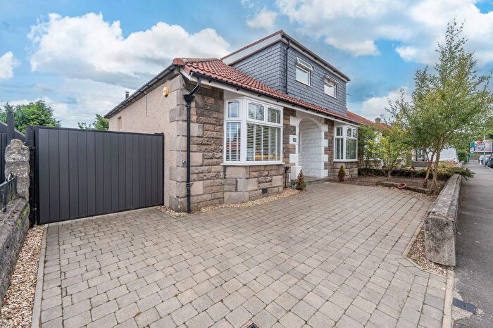 4 Bedroom Semi-Detached House For Sale In William Street, Kirkcaldy, KY1