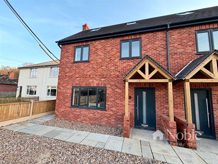 4 Bedroom Semi Detached House To Rent In The Street, Takeley, CM22