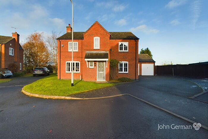 4 Bedroom Detached House For Sale In Shotwood Close, Rolleston-on-Dove, DE13