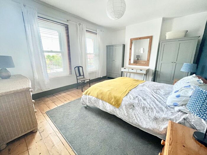 2 Bedroom End Of Terrace House To Rent In High Street, Garlinge, Kent, CT9