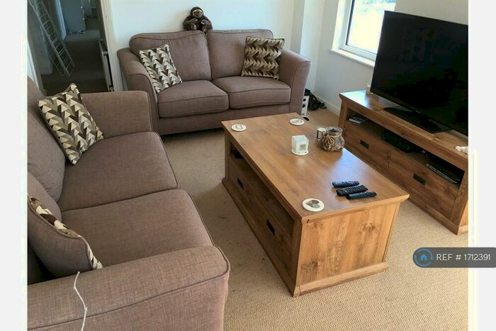 1 Bedroom Flat To Rent In Bedford Hill, London, SW12