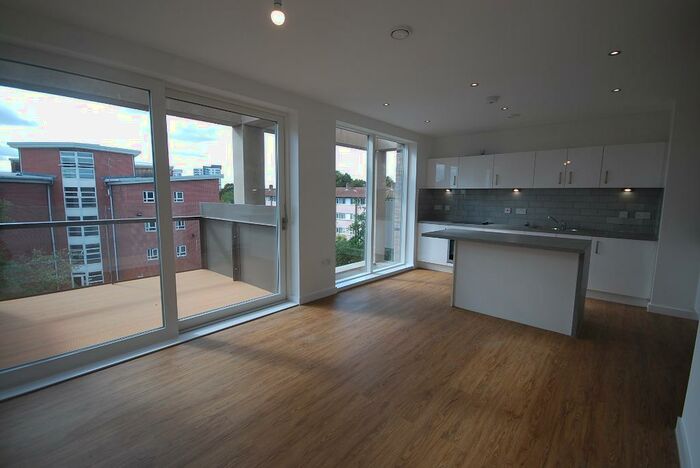 2 Bedroom Apartment To Rent In City Road, Hulme, Manchester, M15