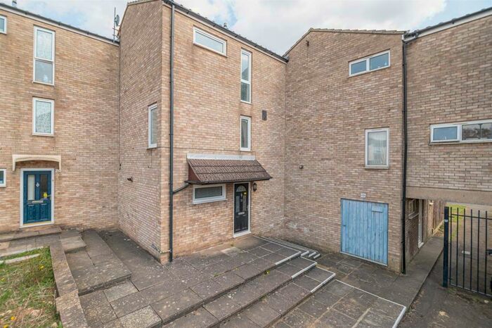 3 Bedroom Terraced House To Rent In Kensington Walk, Corby, NN18