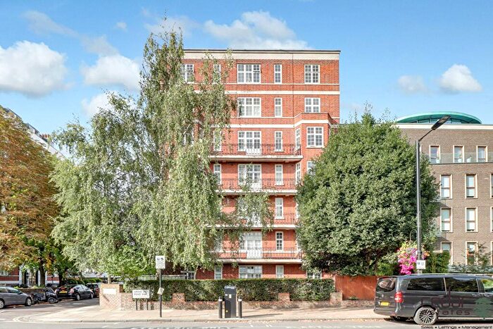 Flat To Rent In Grove End Road, St. John's Wood, NW8