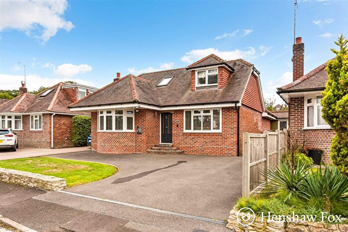 4 Bedroom Chalet For Sale In Copsewood Road, Ashurst, Hampshire, SO40