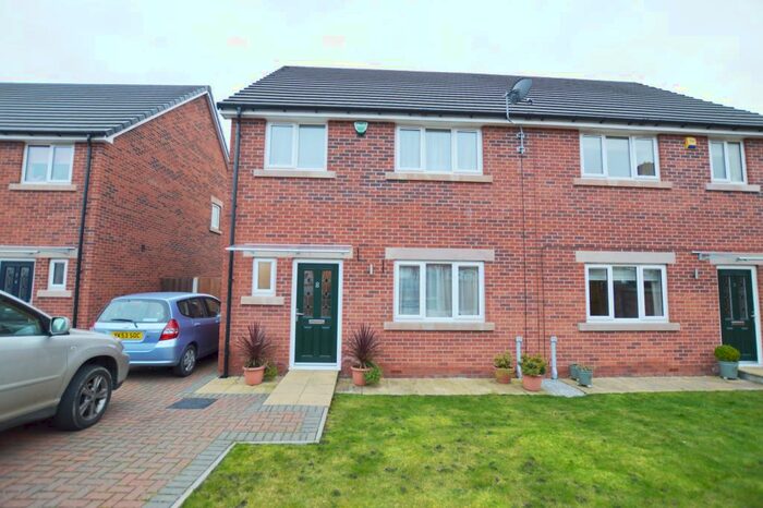 3 Bedroom Semi-Detached House To Rent In Wallingfield Court, Wales, Sheffield, S26