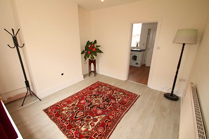 1 Bedroom End Of Terrace House To Rent In , Winchester Terrace, Sherwood, Nottingham, NG5