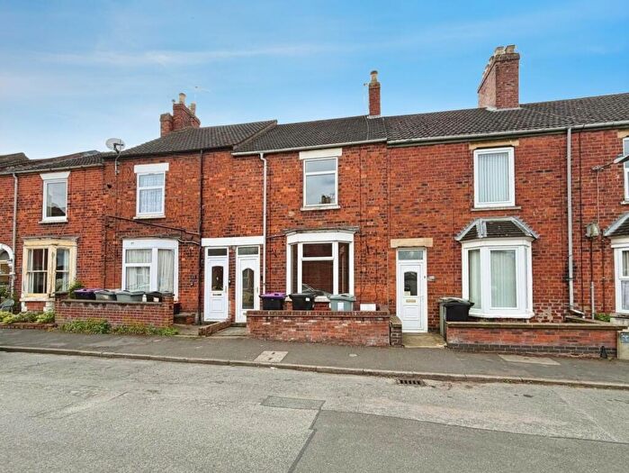 2 Bedroom Terraced House For Sale In St Annes Street, Grantham, NG31
