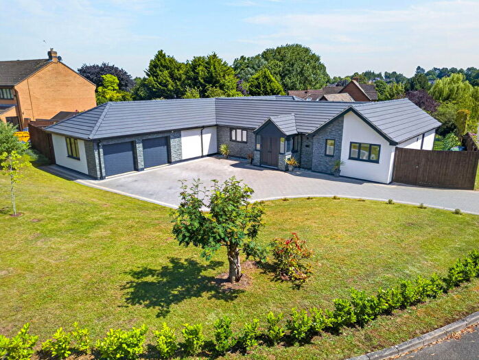 4 Bedroom Detached House For Sale In White Delves, Wellingborough, NN8