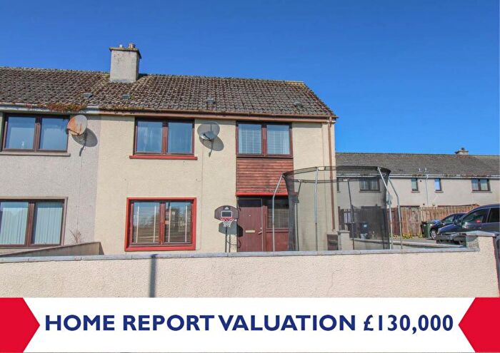 3 Bedroom Semi-Detached House For Sale In Kirkside, Alness, IV17