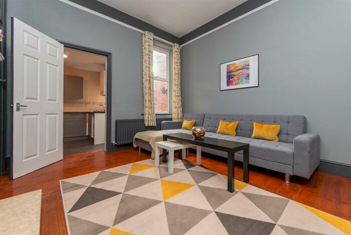 2 Bedroom Flat To Rent In Trewhitt Road, Heaton, Newcastle Upon Tyne, NE6