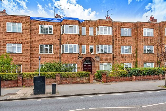 2 Bedroom Property To Rent In Kingston Road, Wimbledon, London, SW19