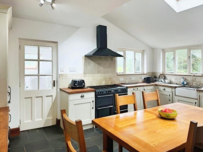 4 Bedroom House To Rent In Elmdale, Chepstow, NP16