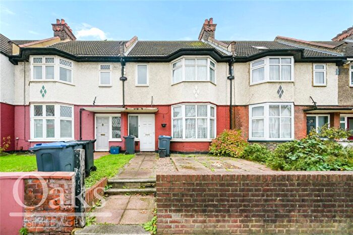 3 Bedroom Terraced House For Sale In Lower Addiscombe Road, Addiscombe, CR0