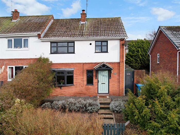 3 Bedroom Semi-Detached House For Sale In Enville Road, Kinver, Stourbridge, DY7