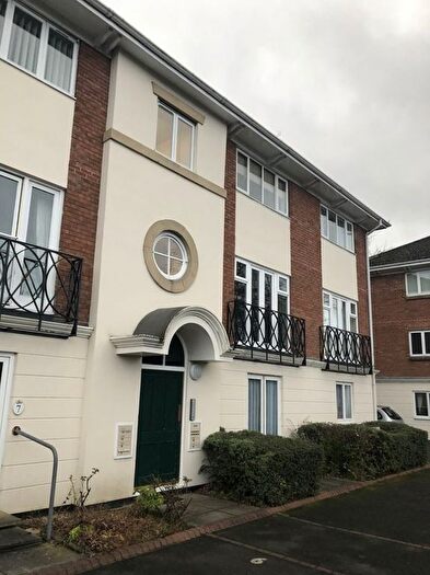 2 Bedroom Flat To Rent In Rosebay Court, Darlington, DL3