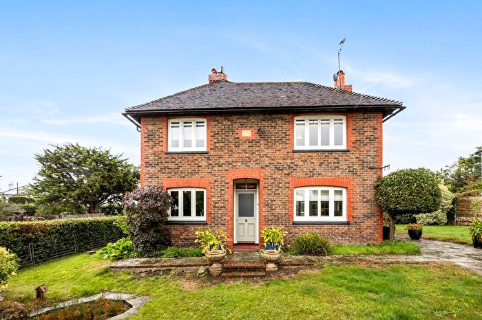 4 Bedroom Detached House For Sale In Nep Town Road, Henfield, BN5