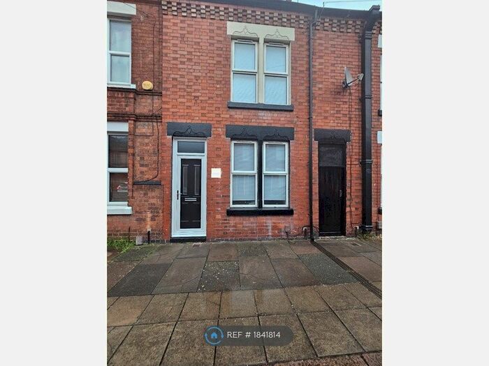 3 Bedroom Terraced House To Rent In Shakespeare Street, Leicester, LE2
