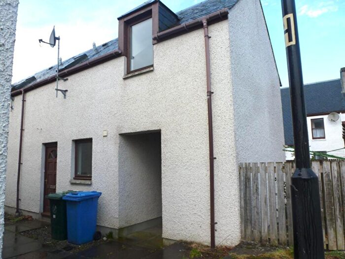 1 Bedroom Maisonette To Rent In Priory Court, Beauly, IV4