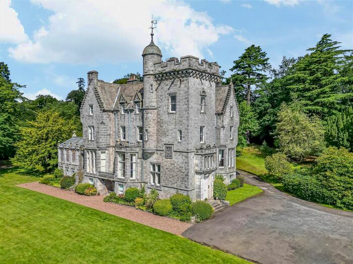 2 Bedroom Flat For Sale In Inzievar House, Oakley, KY12