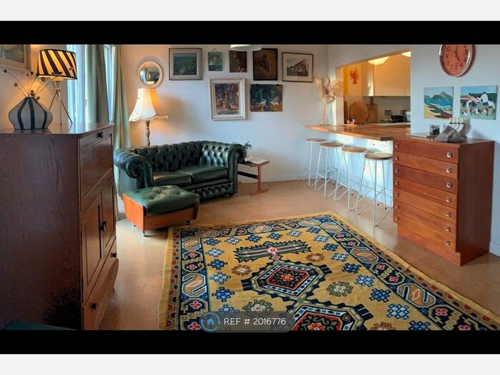 3 Bedroom Maisonette To Rent In Elmbridge Walk, London, E8