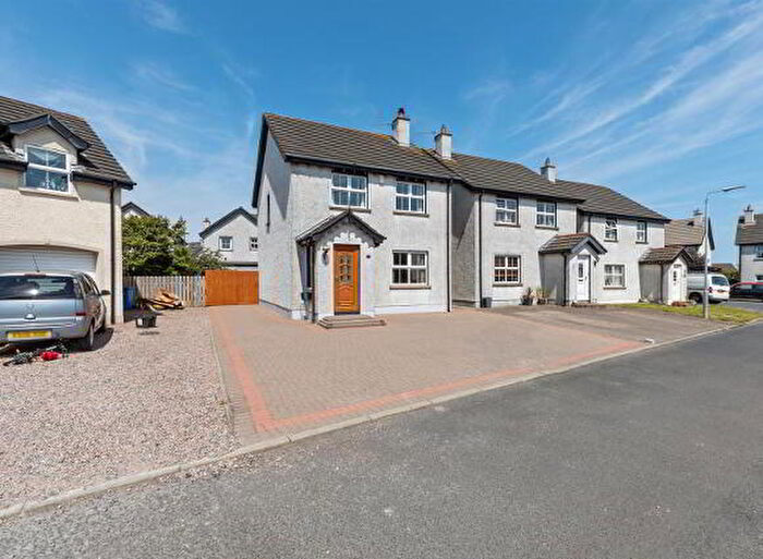3 Bedroom Detached House For Sale In Cairndore Grange, Newtownards, BT23