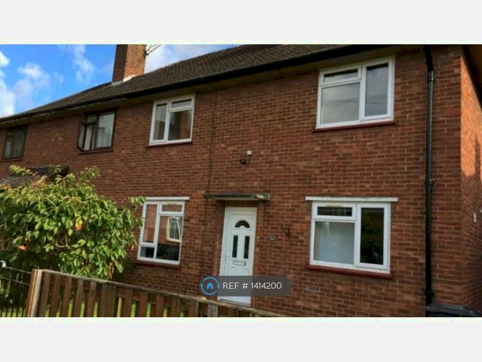 5 Bedroom Semi-Detached House To Rent In Savery Close, Norwich, NR5