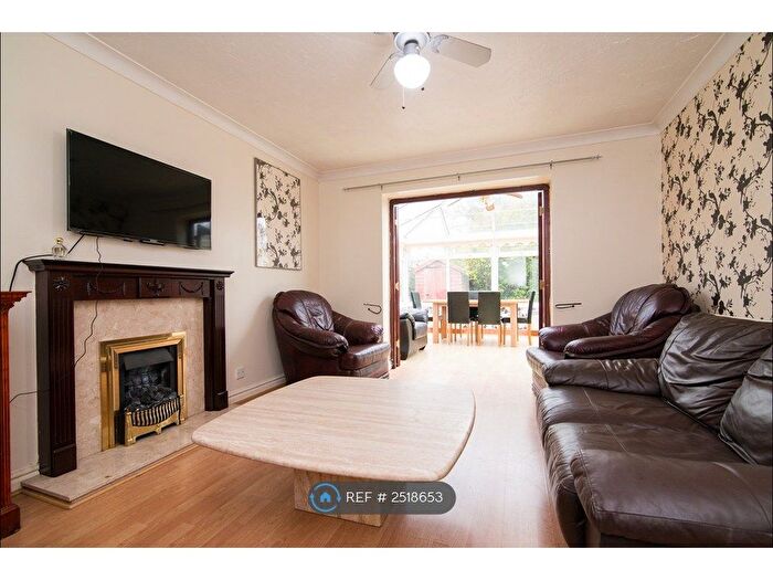 5 Bedroom Detached House To Rent In Harrogate Close, Great Sankey, Warrington, WA5