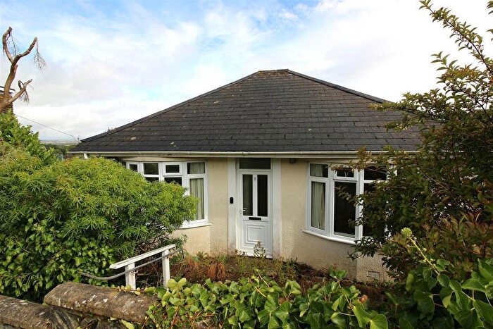 2 Bedroom Bungalow For Sale In Hillside Avenue, Saltash, Cornwall, PL12