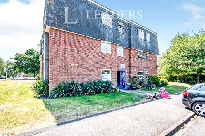 1 Bedroom Apartment For Sale In Charles Avenue, Chichester, West Sussex, PO19