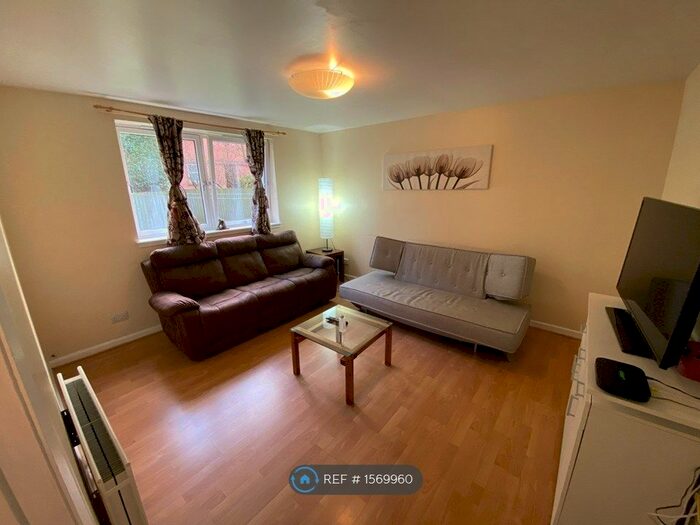 2 Bedroom Flat To Rent In Back Hilton Road, Aberdeen, AB25